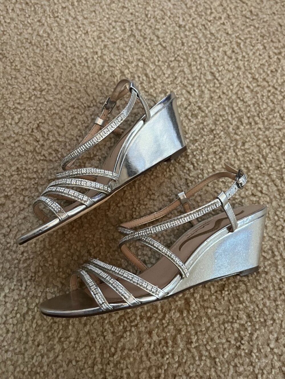 Nina Silver Strappy Low Heels Size 6